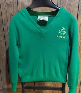 Vintage Ireland V neck sweater size 34 to 36 small medium Made in Ireland
